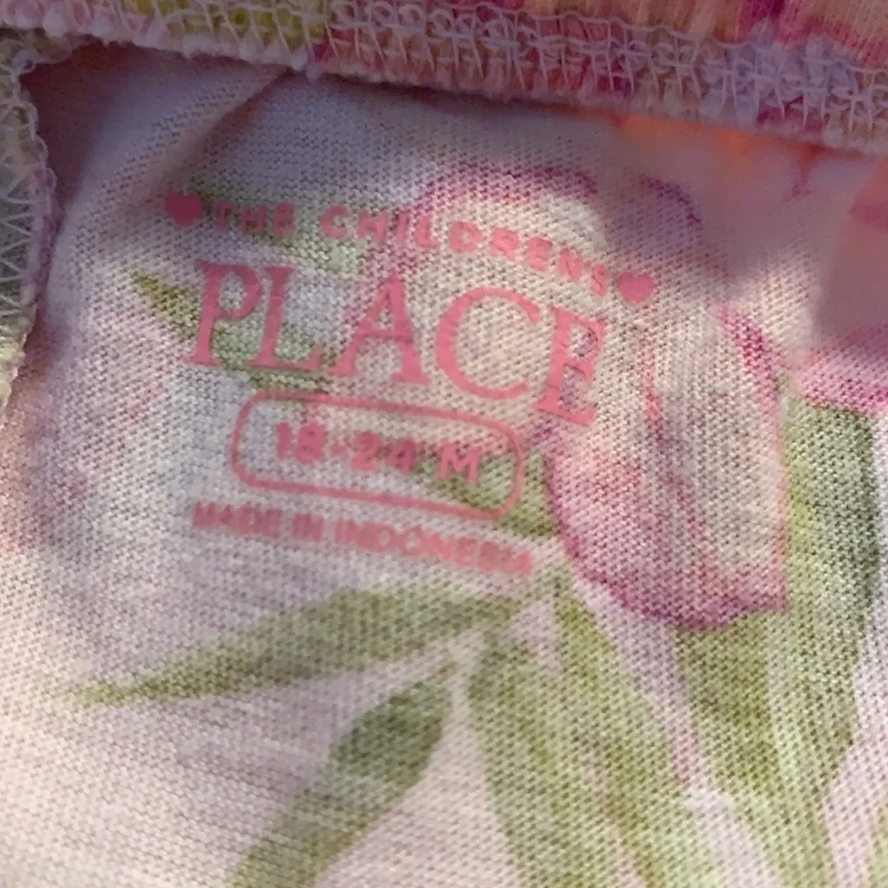 The children’s Place tropical pink ruffle shorts